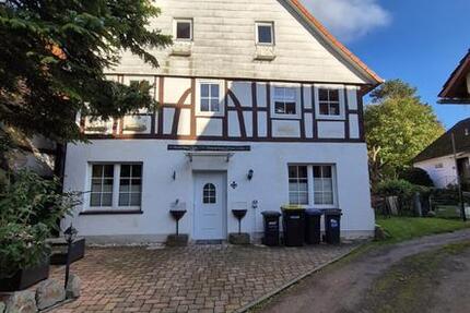 Haus Barsinghausen - 4 Zimmer, 210 m&sup2;, 350.000&euro; | Angebot:25614372
