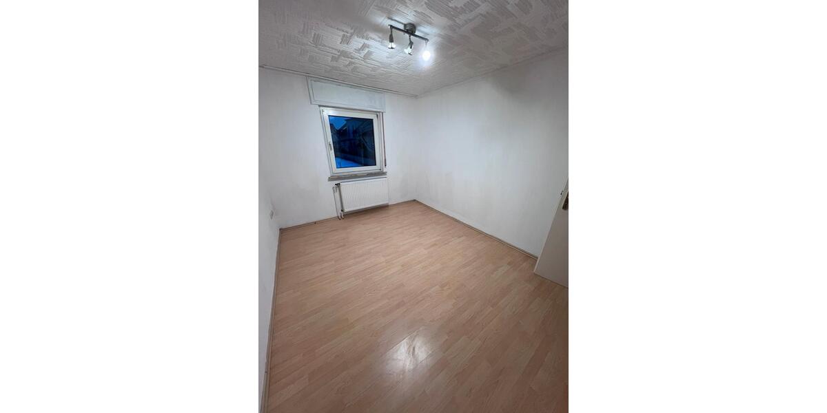 Etagenwohnung Münster (Hessen) - 3 Zimmer, 70 m&sup2;, 1.080&euro; | Angebot:24819971