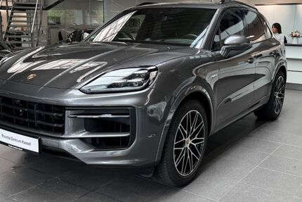 Porsche Cayenne 20.900 km 97.900 € Kassel 34123
