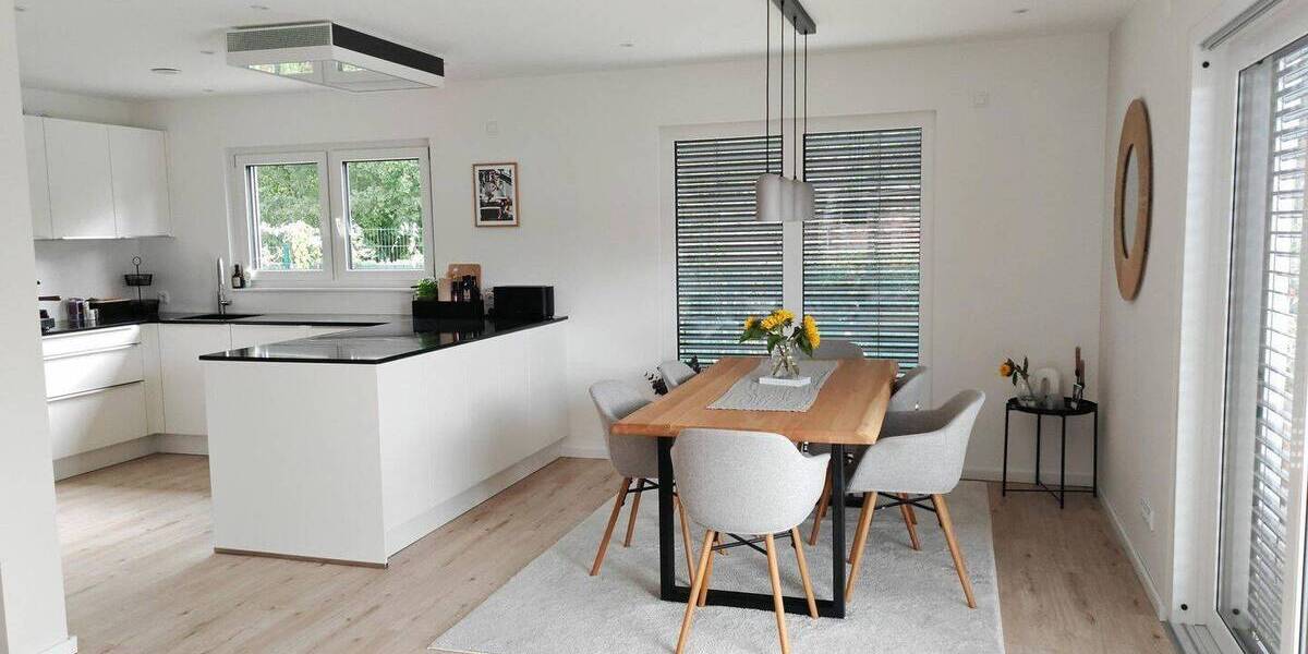 Einfamilienhaus Hamburg Bramfeld - 4 Zimmer, 114 m&sup2;, 2.526&euro; | Angebot:26906403