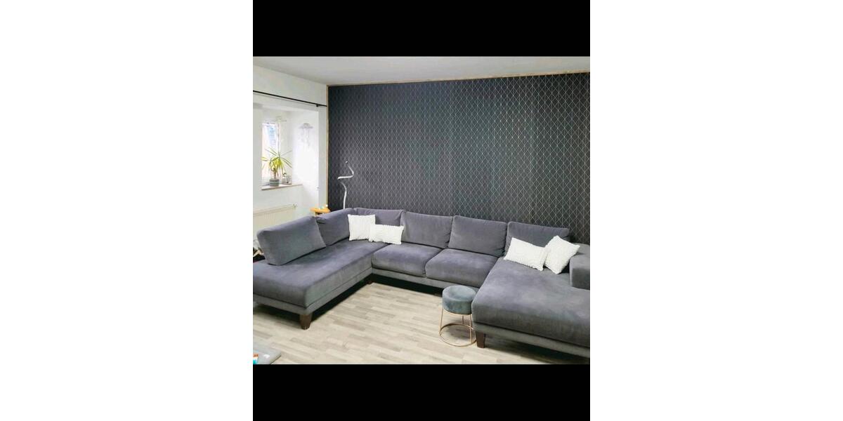 Etagenwohnung Selb - 3 Zimmer, 81 m&sup2;, 580&euro; | Angebot:26400528