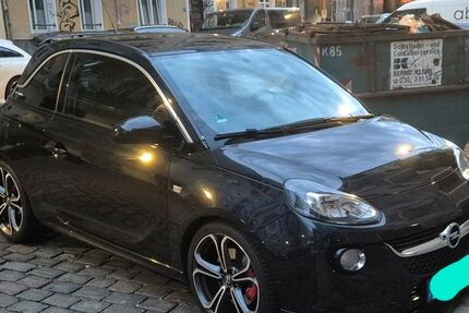Opel Adam 69.000 km 9.300 € Berlin 10247