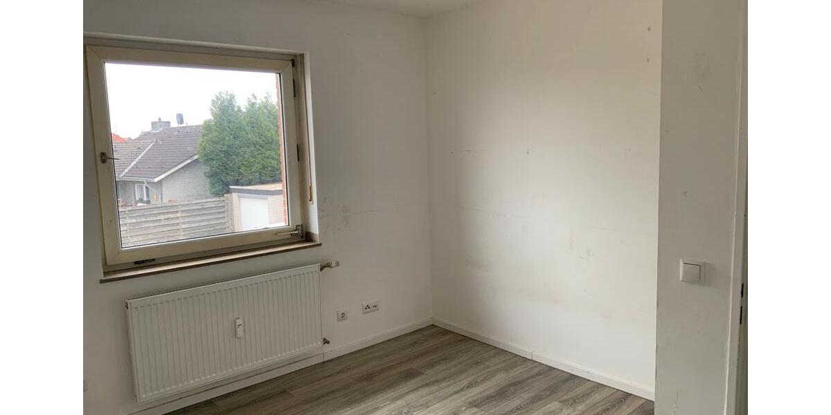 Etagenwohnung Brüggen - 3 Zimmer, 76 m&sup2;, 1.000&euro; | Angebot:25571174