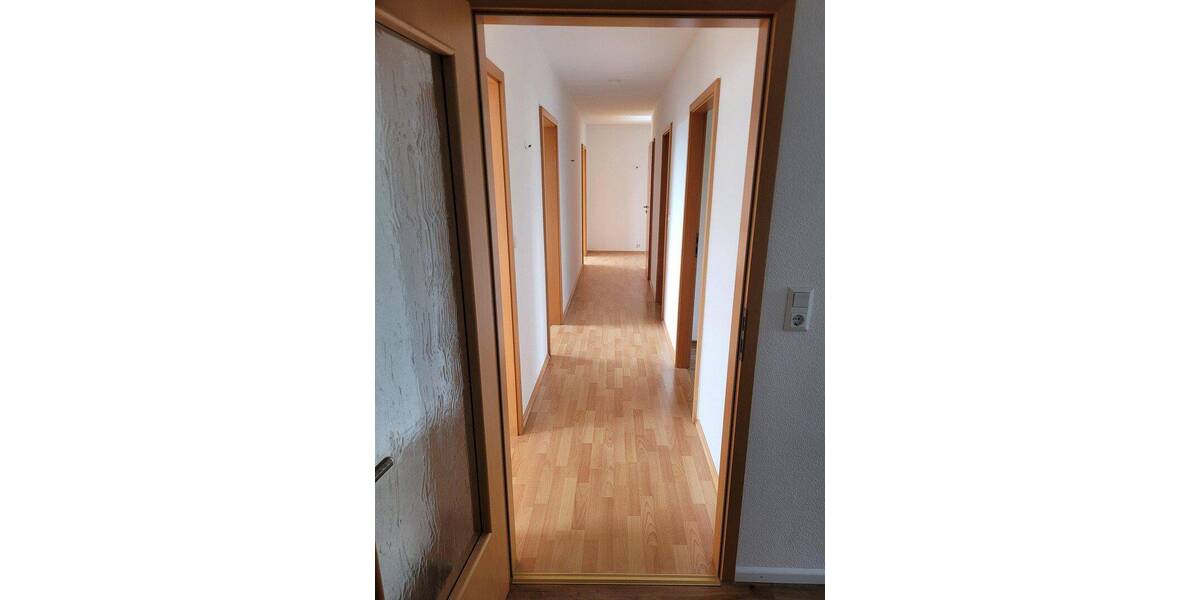 Etagenwohnung Laufenburg (Grunholz) Grunholz - 4 Zimmer, 146 m&sup2;, 1.595&euro; | Angebot:26865301