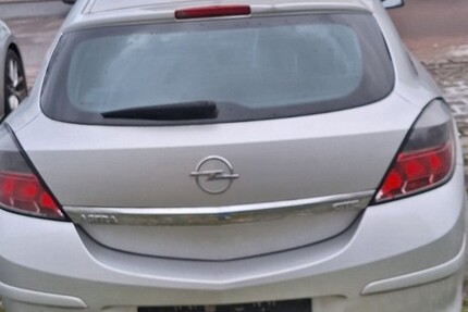 Opel Astra 145.000 km 1.700 &euro; Gerstungen 99834