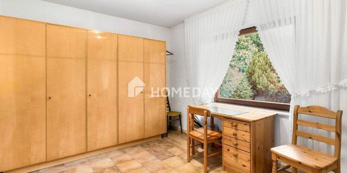 Einfamilienhaus Gersfeld Sandberg - 8 Zimmer, 168 m&sup2;, 325.000&euro; | Angebot:25773264