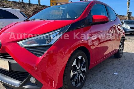 Toyota Aygo (X) 15.000 km 10.550 &euro; Bremen 28215