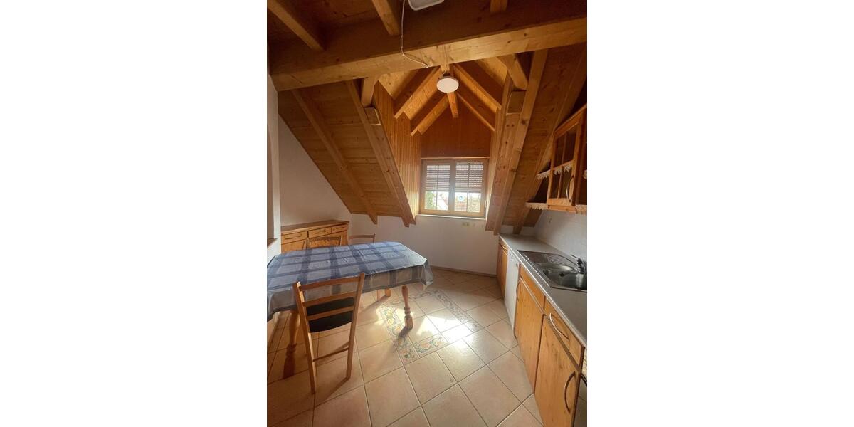 Etagenwohnung Röttenbach - 4 Zimmer, 110 m&sup2;, 1.100&euro; | Angebot:25512581