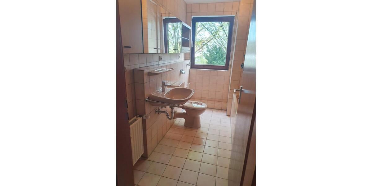 Etagenwohnung Kirchheim unter Teck - 2.5 Zimmer, 56 m&sup2;, 680&euro; | Angebot:26346465