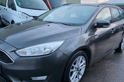 Ford Focus 129.000 km 6.500 &euro; Moers 47441