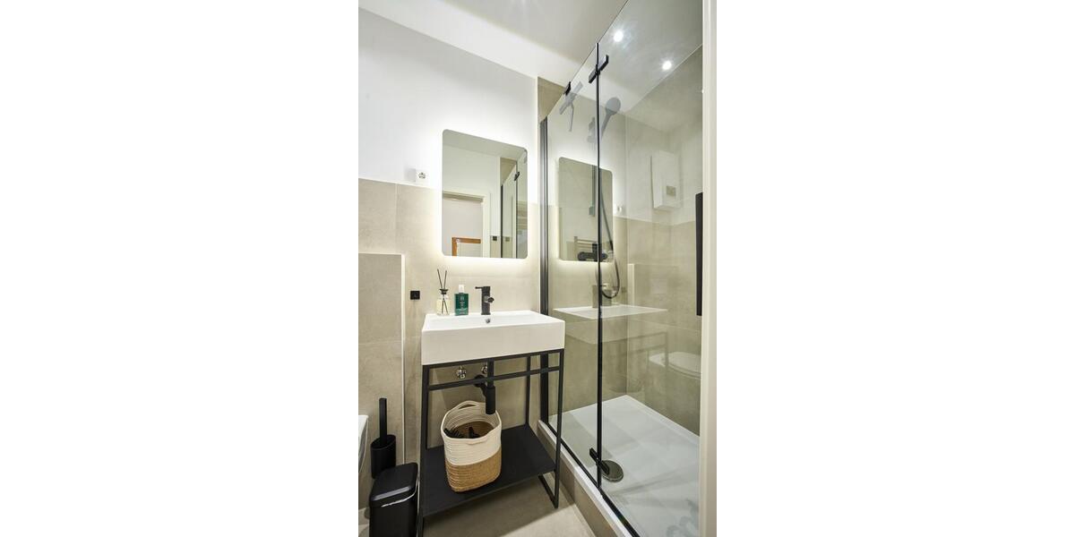 Dachgeschoßwohnung Essen Stadtbezirk III - 2 Zimmer, 50 m&sup2;, 1.199&euro; | Angebot:26580760