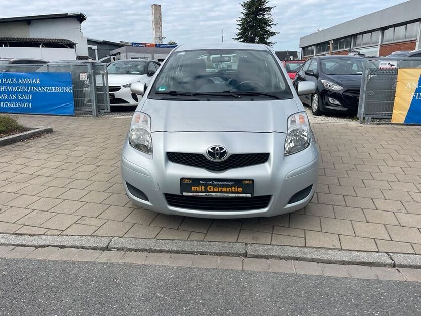 Yaris