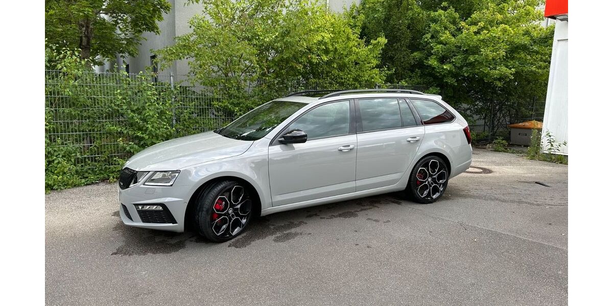 Skoda Octavia 104.322 km 22.000 &euro; München 81549