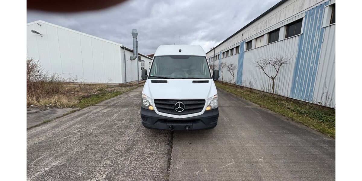 Mercedes-Benz Sprinter 301.000 km 10.900 &euro; Zerbst 39261