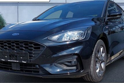Ford Focus 71.867 km 16.190 € Mittweida 09648