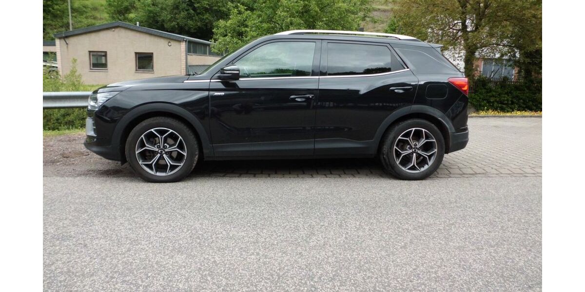 SsangYong Korando 196.000 km 8.999 &euro; Zell-Mosel 56856