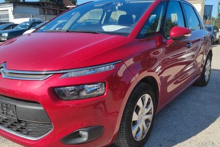 Citroen C4 Picasso 121.114 km 4.980 &euro; Lübeck 23568