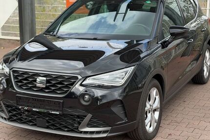 Seat Arona 15.400 km 16.990 &euro; Berlin 12057