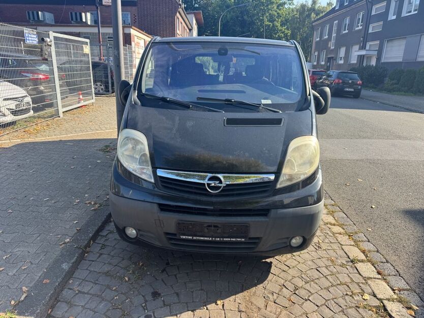 Opel Vivaro 216.000 km 8.999 € Gelsenkirchen 45879