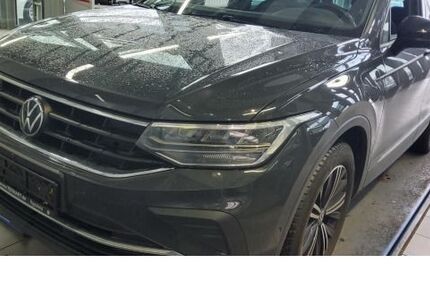 VW Tiguan 83.700 km 25.990 &euro; Wolfsburg 38440