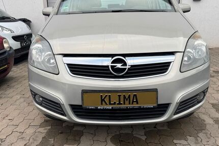 Opel Zafira 310.000 km 1.799 &euro; Fürstenwalde / Spree 15517