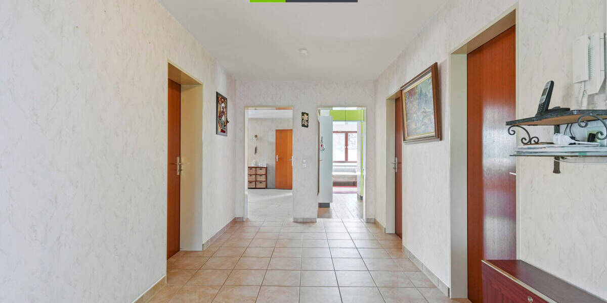 Mehrfamilienhaus, Wohnhaus Bad Buchau - 8 Zimmer, 216 m&sup2;, 498.000&euro; | Angebot:25693490