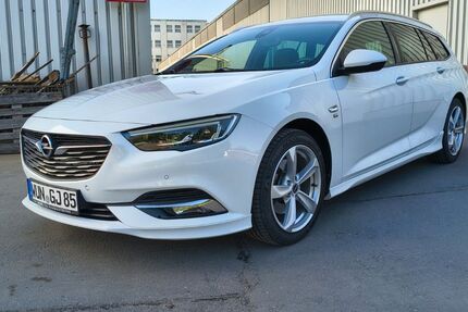 Opel Insignia 89.000 km 14.695 &euro; Kirchenlamitz 95158