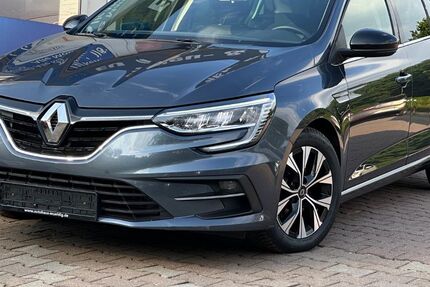 Renault Megane 66.442 km 14.500 &euro; Zwickau 08056