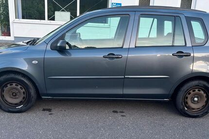 Mazda 2 190.000 km 690 &euro; Dornburg-Camburg 07774