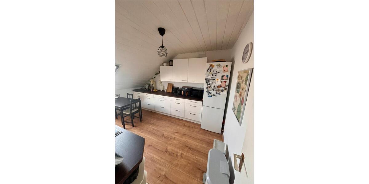 Dachgeschoßwohnung Lehre - 2 Zimmer, 75 m&sup2;, 730&euro; | Angebot:26330383