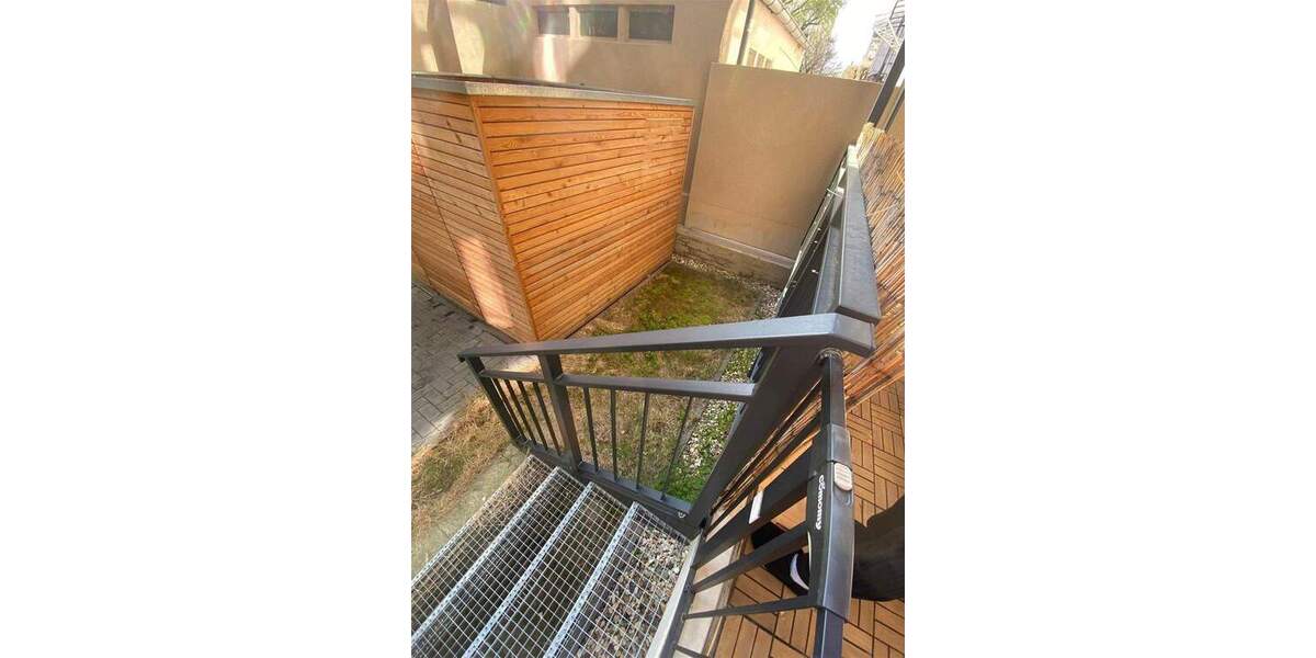 Etagenwohnung Halle Innenstadt - 3 Zimmer, 75 m&sup2;, 750&euro; | Angebot:25776380