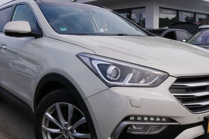 Hyundai SANTA FE 174.000 km 25.999 € Fürth 90763
