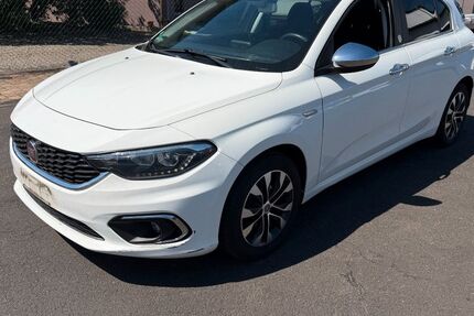 Fiat Tipo 92.395 km 7.550 &euro; Girod bei Montabaur 56412