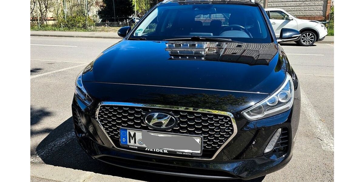 Hyundai i30 136.500 km 12.650 &euro; München 81476