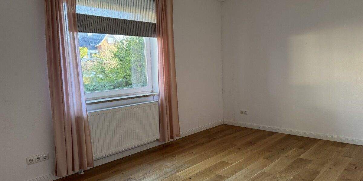 Einfamilienhaus Laboe - 6 Zimmer, 165 m&sup2;, 695.000&euro; | Angebot:25660681