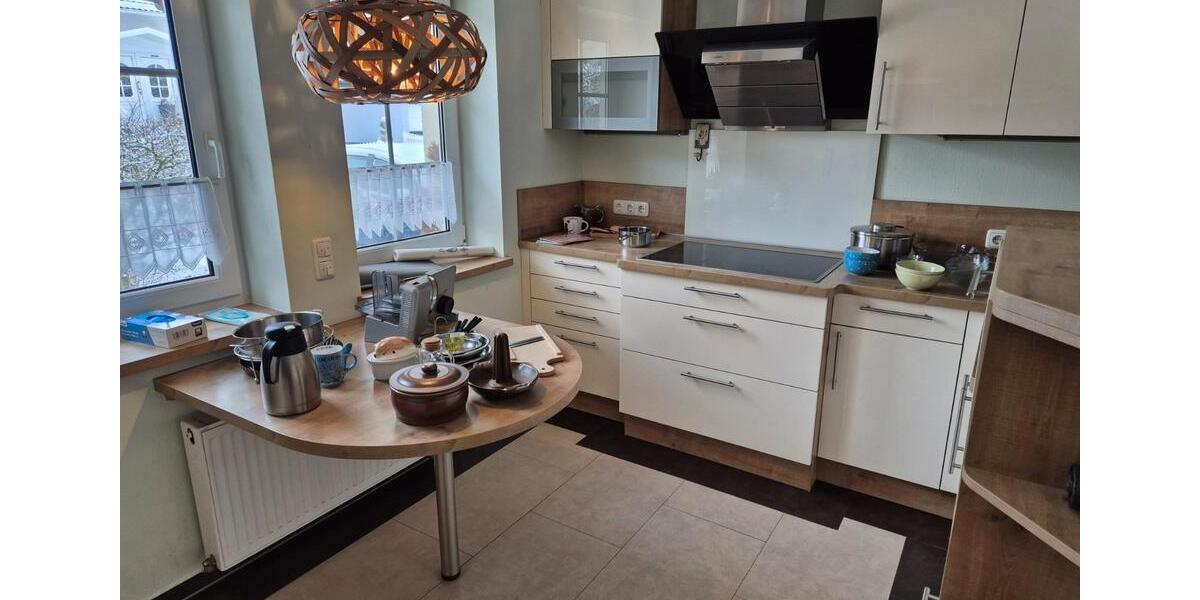Einfamilienhaus Amöneburg - 8 Zimmer, 270 m&sup2;, 538.000&euro; | Angebot:26537877