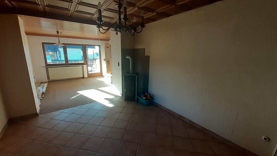Einfamilienhaus Gößweinstein - 8 Zimmer, 166 m&sup2;, 349.000&euro; | Angebot:26898457
