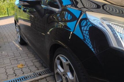 Ford B-Max 144.168 km 4.100 &euro; Bad Salzdetfurth 31162