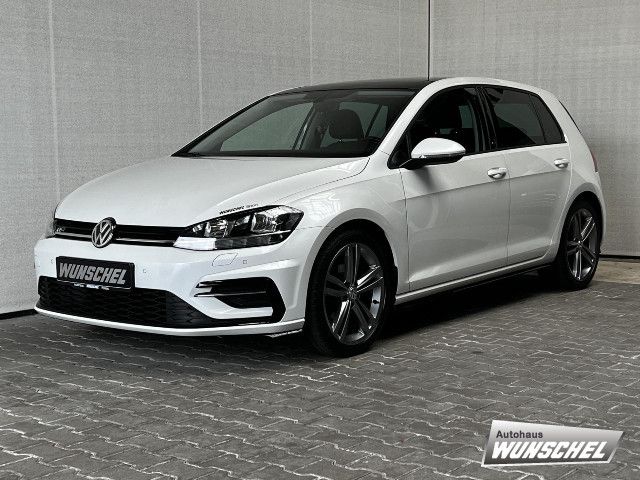 VW Golf 52.220 km 15.990 &euro; Roeslau 95195