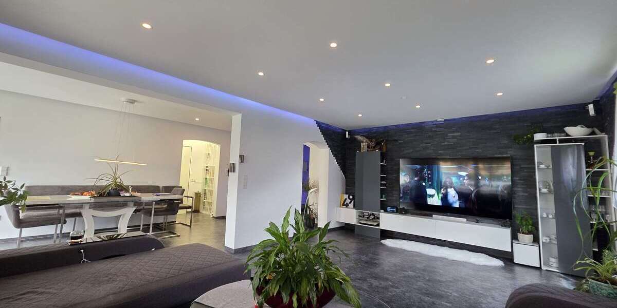 Wohnung zum Kaufen in Ehingen 374.999 € 118 m² 3.5 zimmer