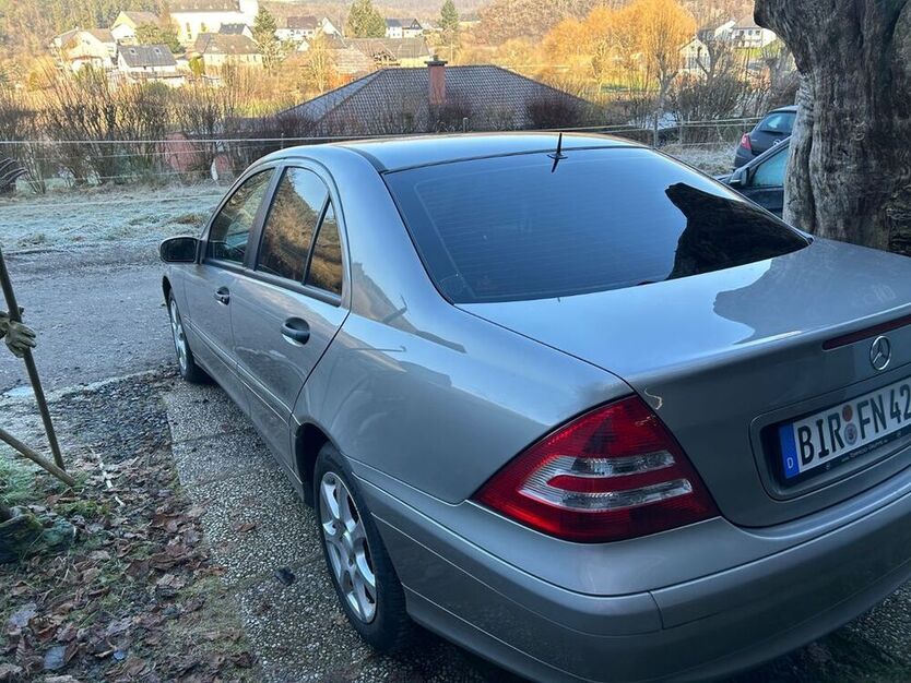 C 200
