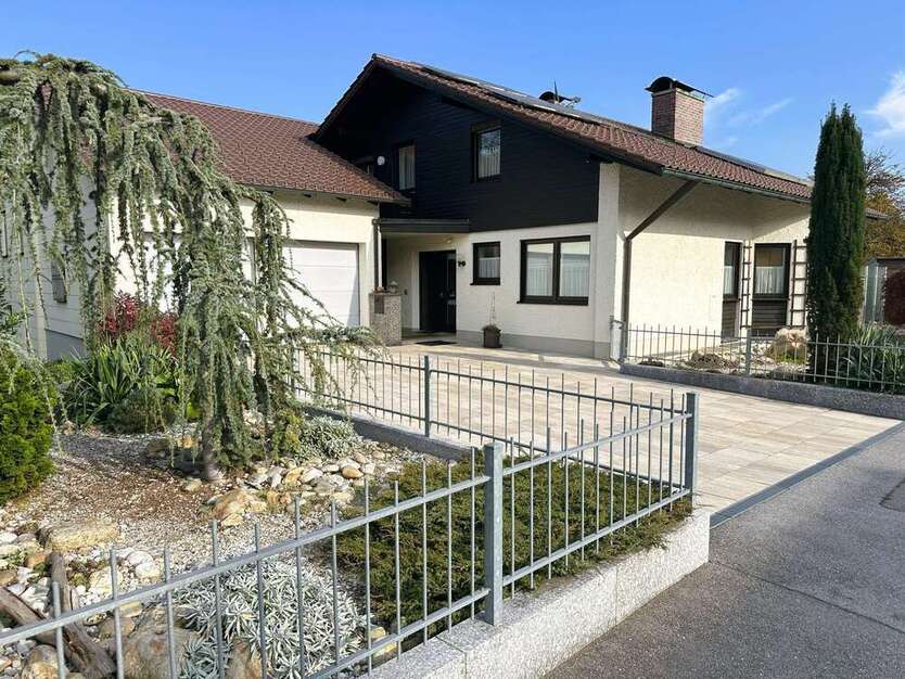 Haus zum Kaufen in Vilshofen an der Donau 749.000 € 341.2 m²