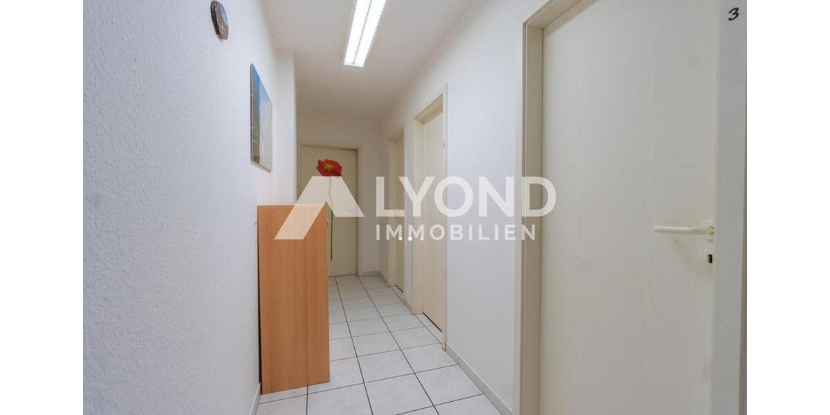 Dachgeschoßwohnung Ballenstedt - 3 Zimmer, 74 m&sup2;, 435&euro; | Angebot:25869817