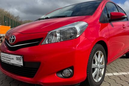 Toyota Yaris 104.518 km 5.900 &euro; korbach 34497