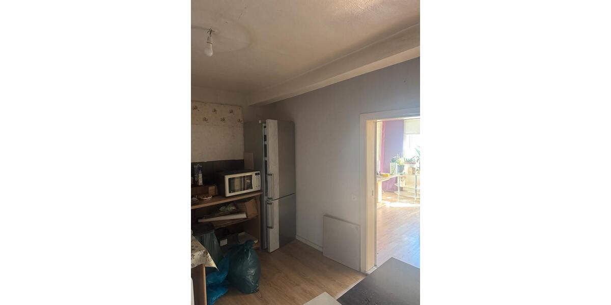 Einfamilienhaus Neuhaus am Rennweg - 7 Zimmer, 280 m&sup2;, 33.000&euro; | Angebot:26321161