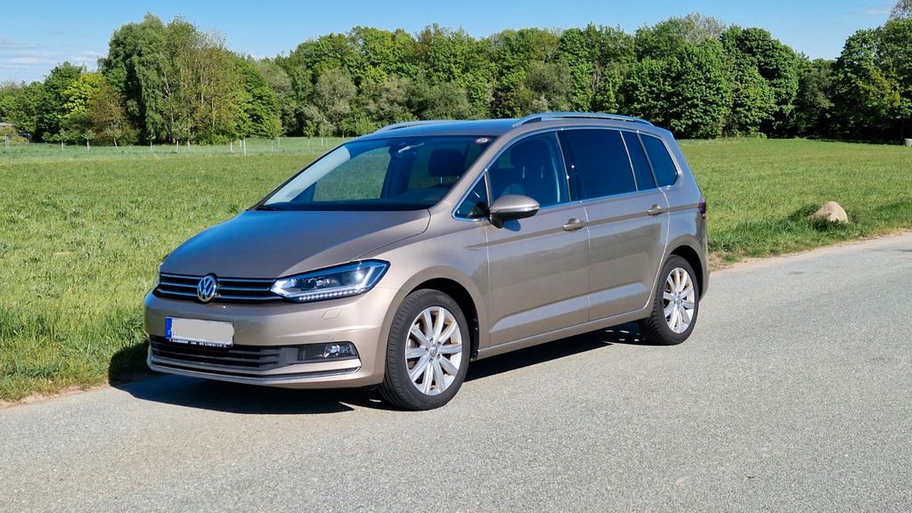 VW Touran 66.655 km 22.999 &euro; Rosengarten 21224