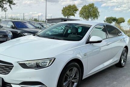 Opel Insignia 164.000 km 11.450 € Barsinghausen ( bei Hannover ) 30890