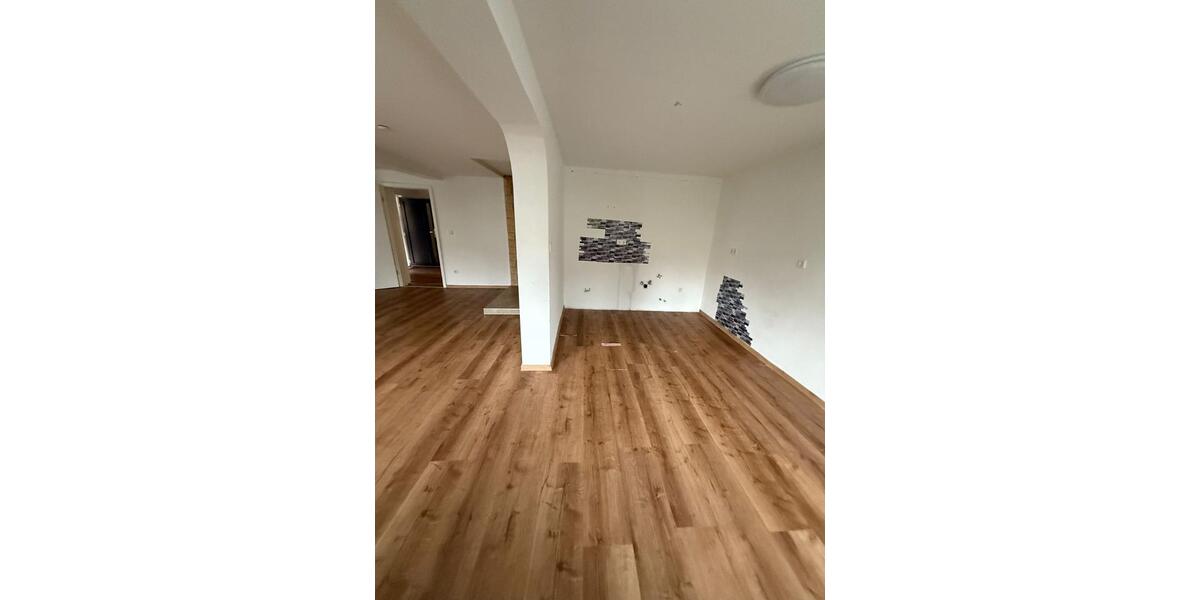 Einfamilienhaus Grünberg - 5 Zimmer, 136 m&sup2;, 220.000&euro; | Angebot:25366200