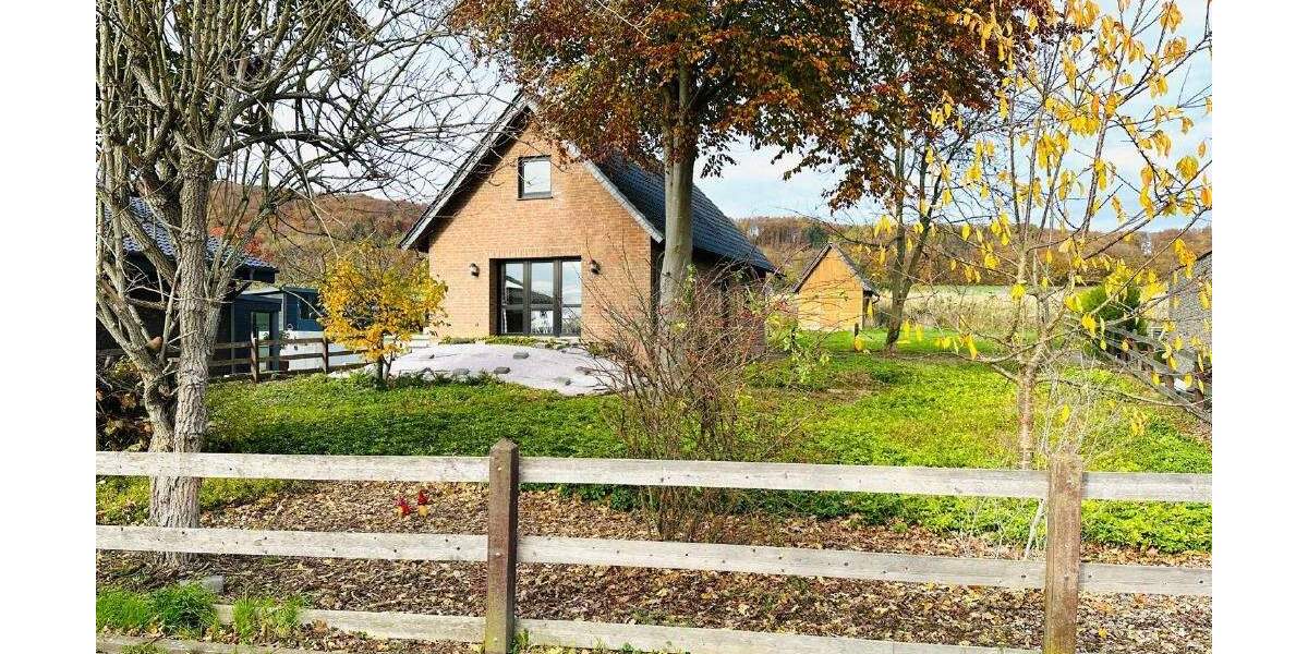 Großes Traumgrundstück in Hüllhorst mit einem vorhandenen Gebäude am Landschaftsschutzgebiet gelegen! zimmer