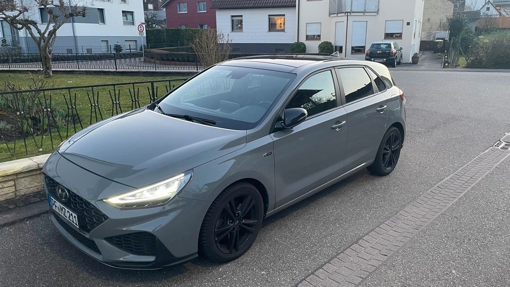 Hyundai i30 63.500 km 16.999 &euro; Pforzheim 75179